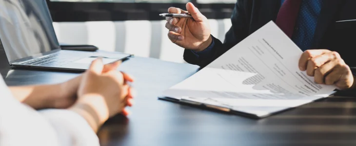 person dealing with contract disputes and needs a contract disputes attorney in bradenton & sarasota florida